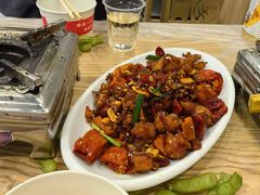 -江城燕子大排档(江汉路步行街店)