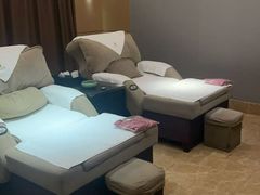 -金色印象·4K影院式足体养生(南坪桃源店)