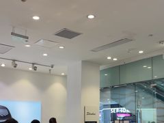-Apple授权专营店(宝山万达店)