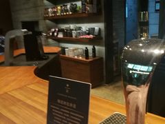 -星巴克臻选(广州高德置地秋广场店)