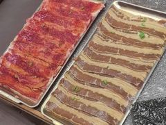 -草家酱蟹炭火烤肉店(珲春南路二店)