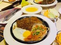 -豪客来牛排(重庆三峡广场步行街1704店)