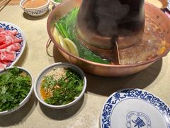 -东镇老火锅(长春路首店)