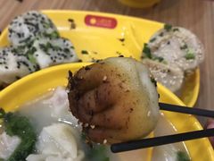-小杨生煎(金山百联购物中心3楼店)