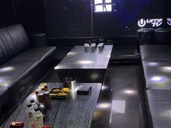 -魅KTV·AI辅唱(人民广场旗舰店)