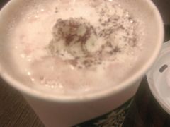 -星巴克臻选(盐城金鹰聚龙湖店)