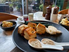 -香港唯港荟 Hotel ICON – The Market