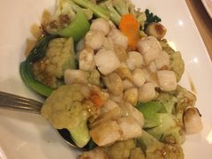 -Isla Sugbu Seafood City