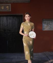 -租旗袍租礼服馆