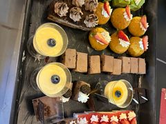 -朗丽兹自助餐厅