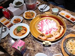 -猪啊牛呀羊啊铜盘烤肉(正大广场店)