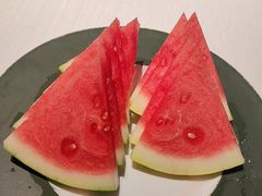 -黛遇·黛瓦宴花园餐厅