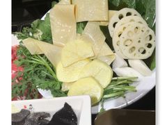 -宽板凳老灶火锅(南礼士路店)