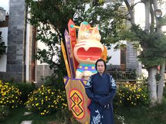 丽江古城南门处-在路上酒吧(大理古城店)