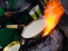 -清真老马家国华牛奶鸡蛋醪糟(正宁路店)