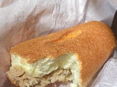 吞拿鱼卷-圣安娜饼屋