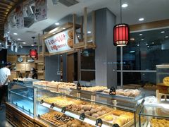 面包甜点陈列柜-拾味中点(花园路店)
