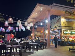 -喷泉广场餐厅·宵夜·海鲜烧烤大排档(长隆企鹅酒店)