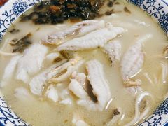 -明呈黄鱼面馆(斜土路店)