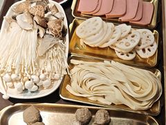 -刘少华贵州小黄牛·鲜牛肉火锅(总店)