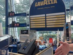 -LAVAZZA拉瓦萨咖啡(星通大厦店)
