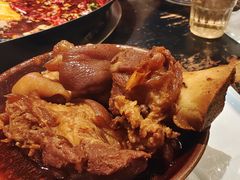 -周小明火锅(黑金冠社区店)