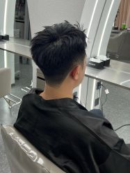 -艾美A·M Hair Salon