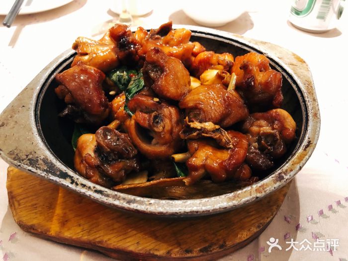 宝月楼台湾菜馆·海鲜家宴(成都道店)三杯鸡图片