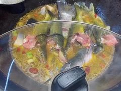 -屯老二农家铁锅炖·行业领军者(梅江店)