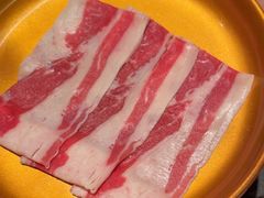 -牛YO寿喜烧·铁板烧和牛火锅自助(市府恒隆店)