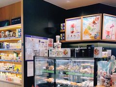-星巴克臻选(华堂·新辰汇店)