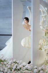 -MANLI BRIDAL婚纱