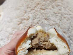 -沁屋面包店(人民东路店)