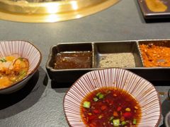 -铭牛烧肉·和牛海鲜自助(高新月牙湖店)