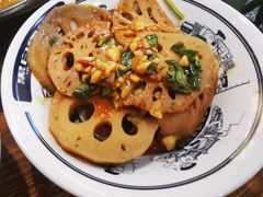 -黑白电视长沙小吃(悦汇城店)