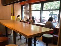 -麦当劳(农光里店)