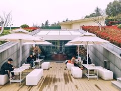 -UNI UNI(环亚凯瑟琳店)