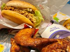 -麦当劳(桃仙机场到达层店)