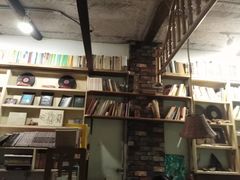 -斯多格书乡(北京大学畅春园店)