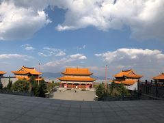 -三塔倒影公园