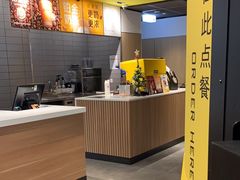-麦当劳(百联西郊购物中心店)