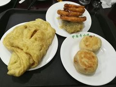 -护国寺小吃店(红莲南路店)