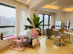 -E.L.K造型momopark店