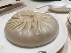 陈士荣蟹黄汤包-鸿运酒楼
