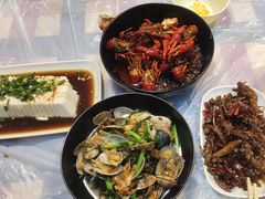 -吴记口味馆