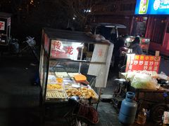 -靖江路(地铁站)
