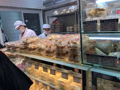 面包甜点陈列柜-白玉兰食品(甜云店)