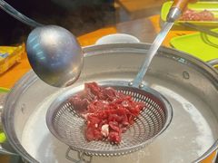-养牛邓·潮汕牛肉海鲜自助火锅(广州店)