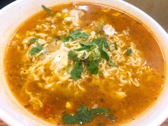 香辣牛肉方便面-老胜香包子铺(瑞景店)
