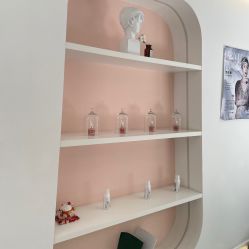 -苗方清颜痘肌研究所